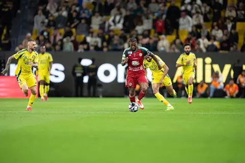 إثارة الدقائق الأخيرة.. الاتفاق يبعد النصر عن صراع القمة في الدوري السعودي